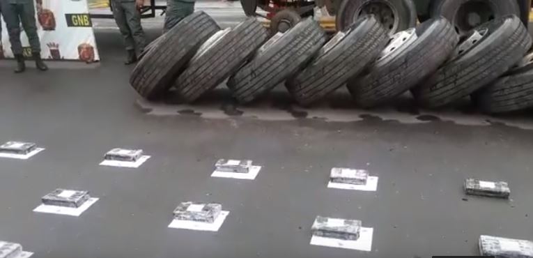 Incautan casi 350 kilos de cocaína escondidos en una gandola en Anzoátegui (VIDEO)