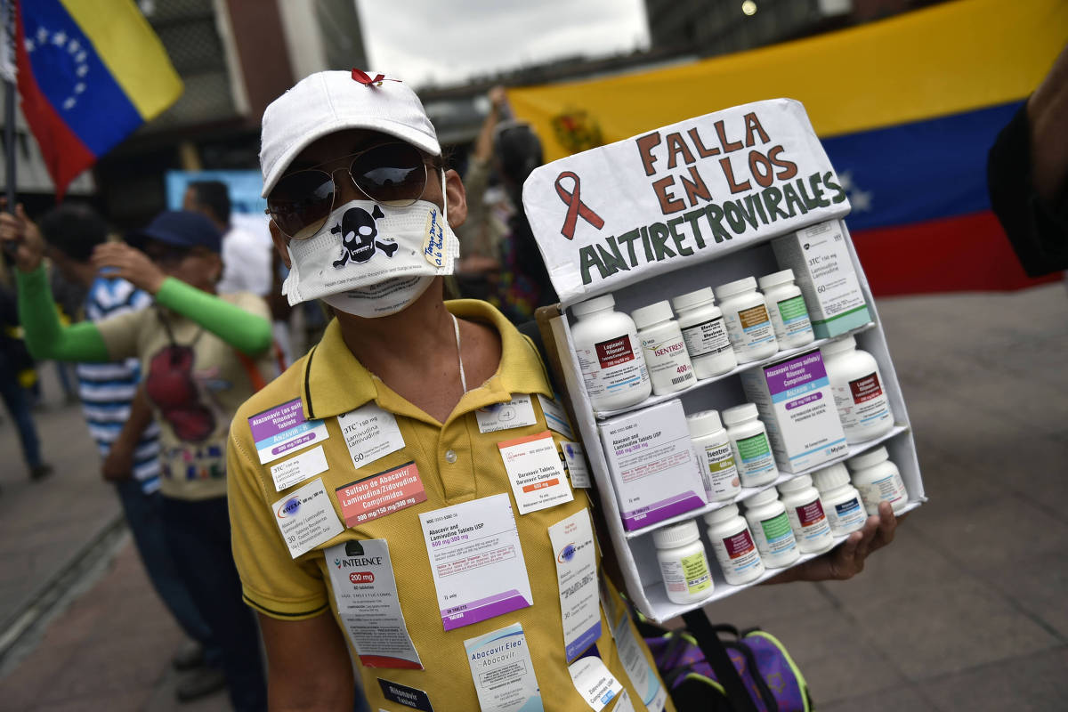 Al menos 10.000 pacientes con VIH han huido de Venezuela: El régimen de Maduro no invierte en tratamientos desde 2016