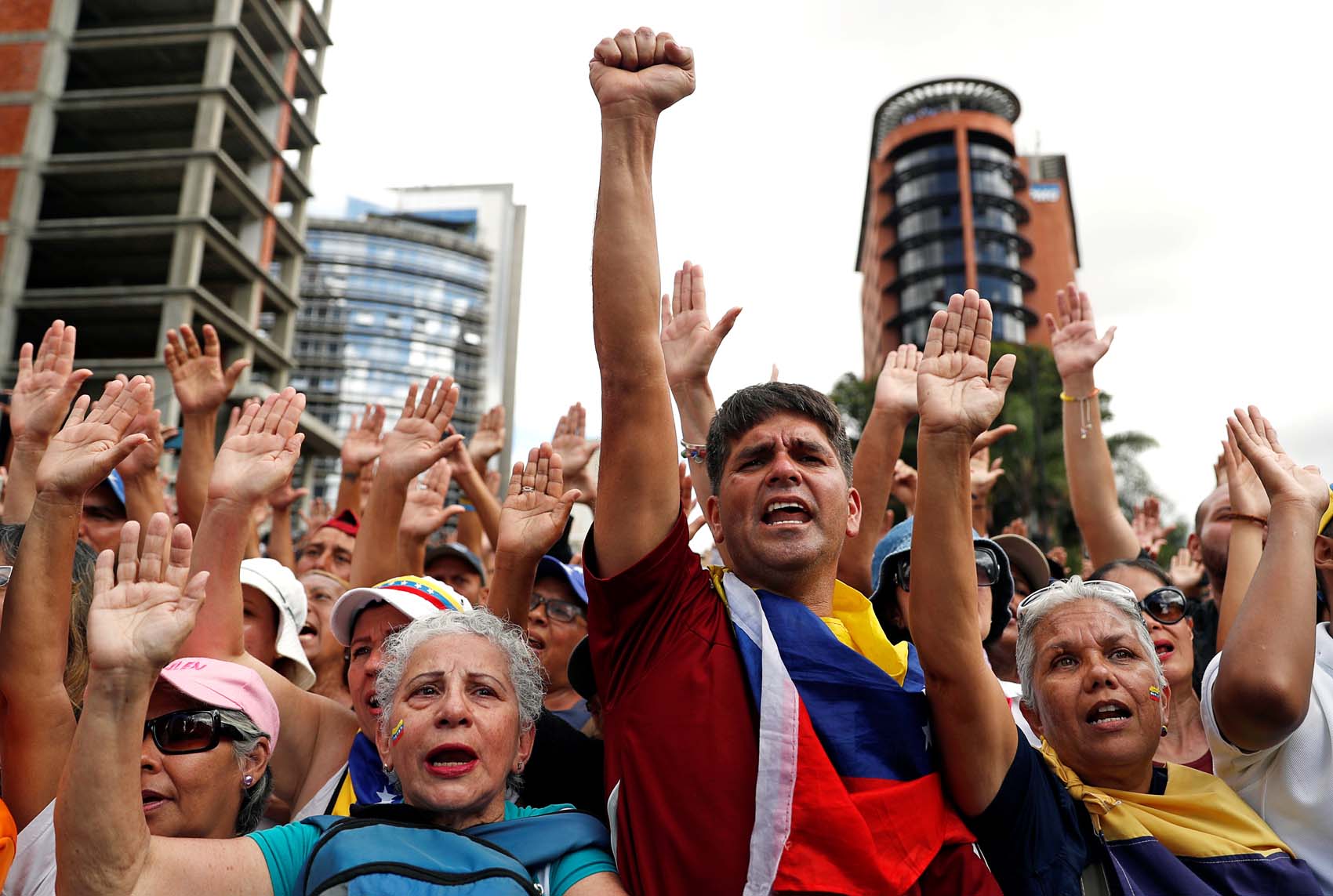 Avalancha de reacciones internacionales tras juramentación de Guaidó, la mayoría de apoyo