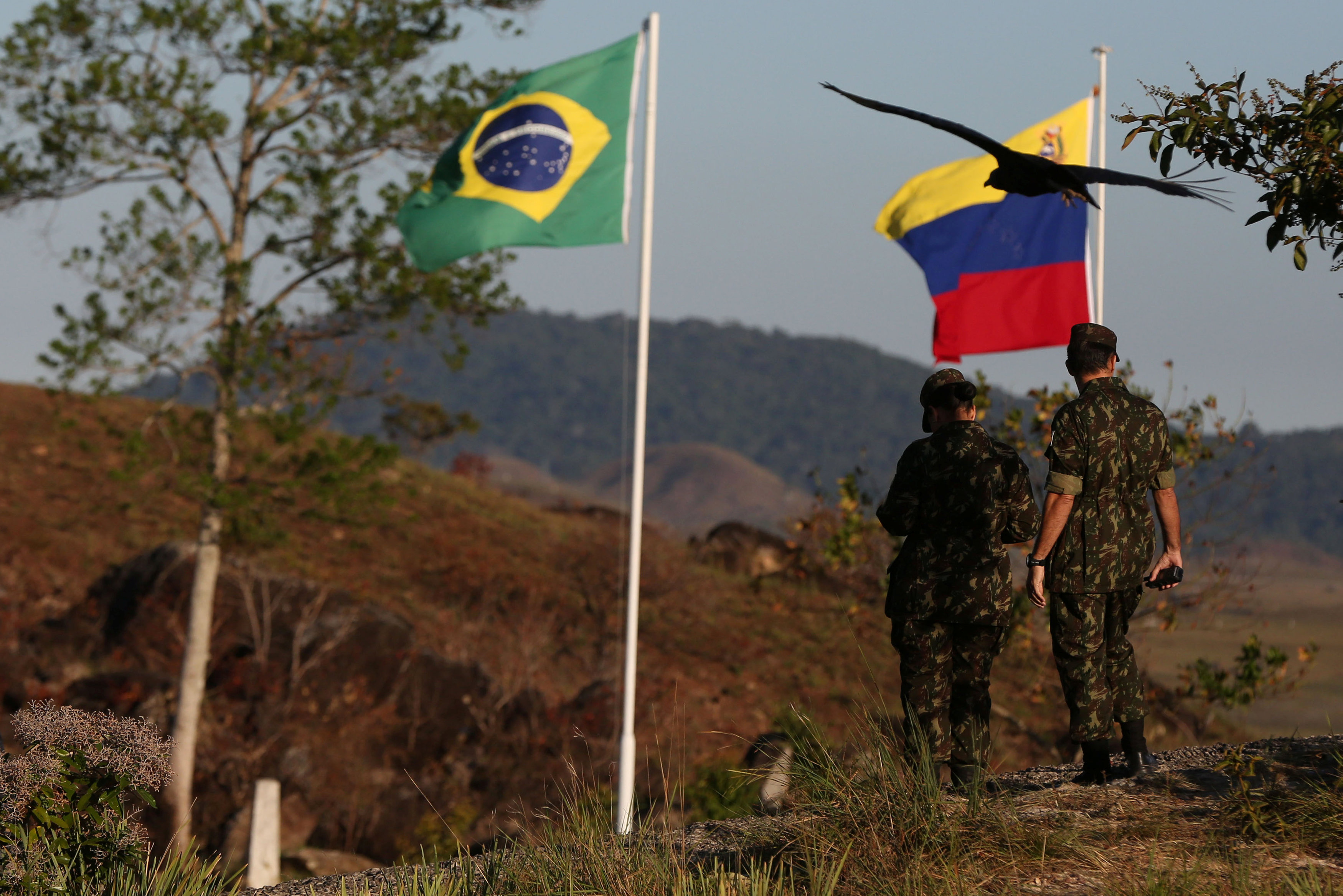 Suben a seis los muertos de la etnia pemón tras protestas en frontera de Venezuela con Brasil
