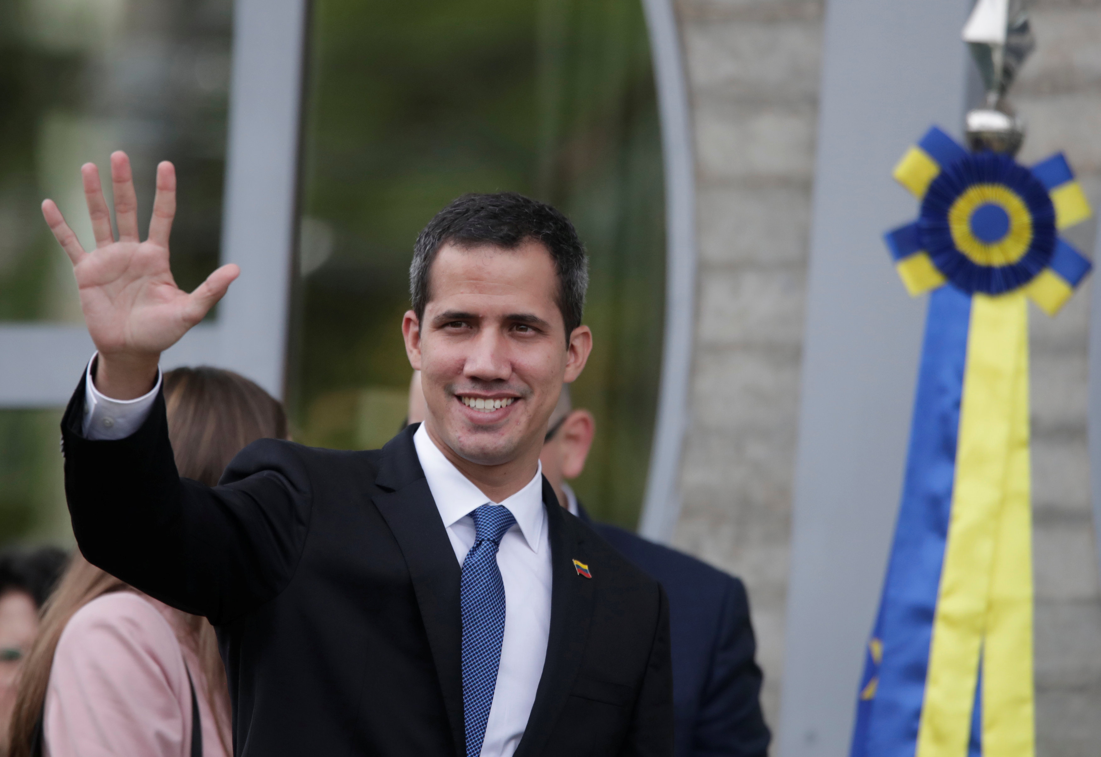 Guaidó llega a la sede de la Unión Europea en Brasilia (foto)