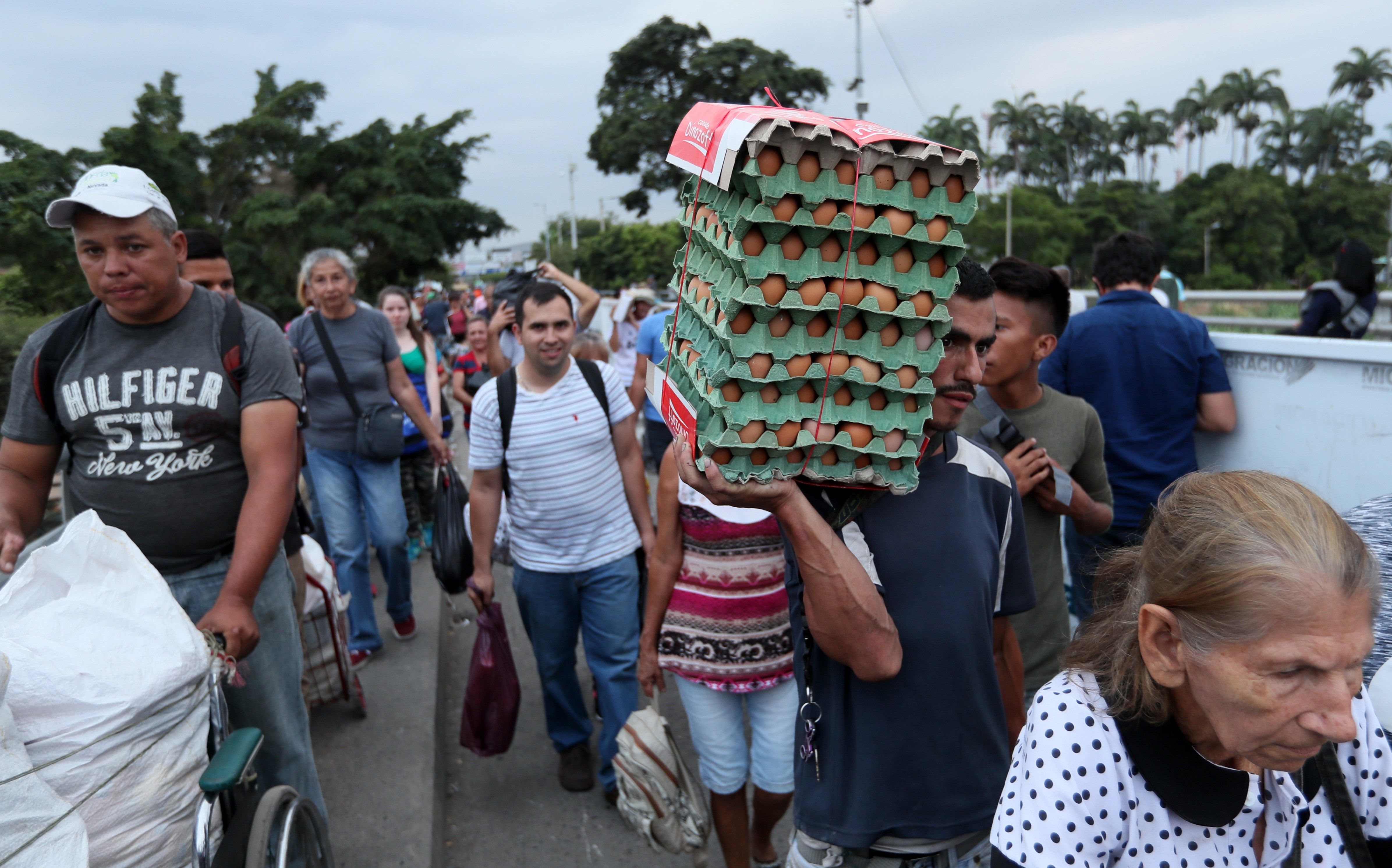 El negocio de vender productos colombianos en Venezuela