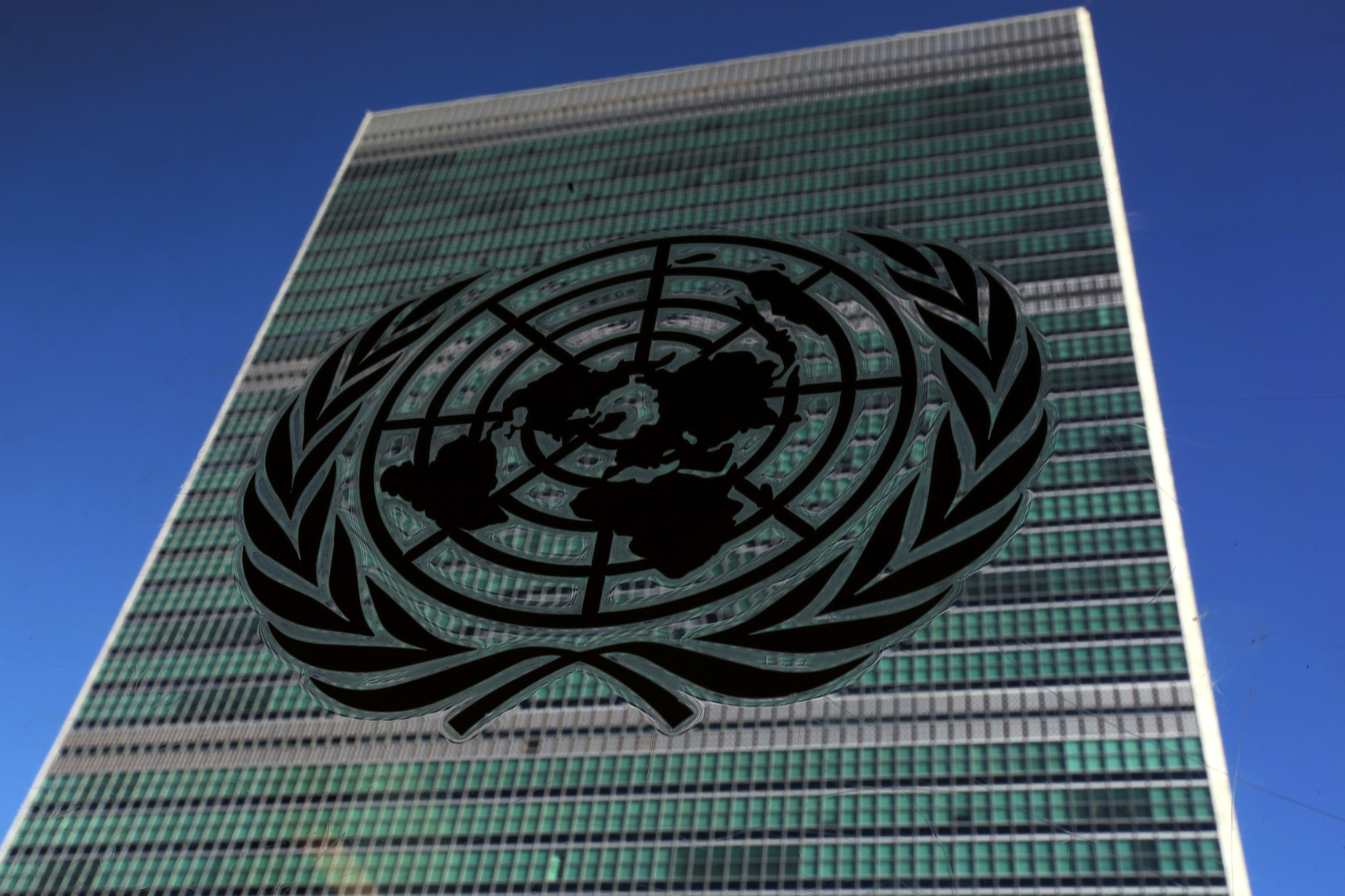 ONU adopta resolución pidiendo detener conflictos por la pandemia