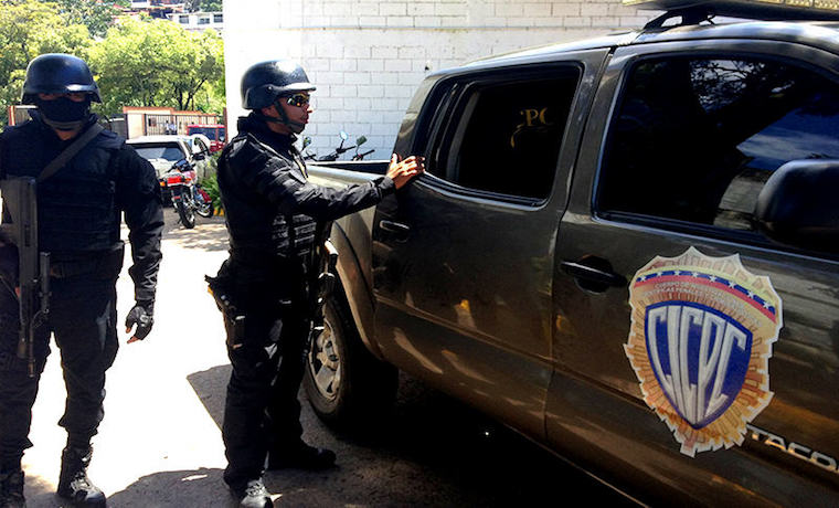 Capturan a tres hombres que se hacían pasar por Cicpc para robar carros en Táchira