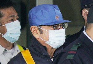 Carlos Ghosn sale de la cárcel de Tokio tras más de 100 días de detención (Fotos)