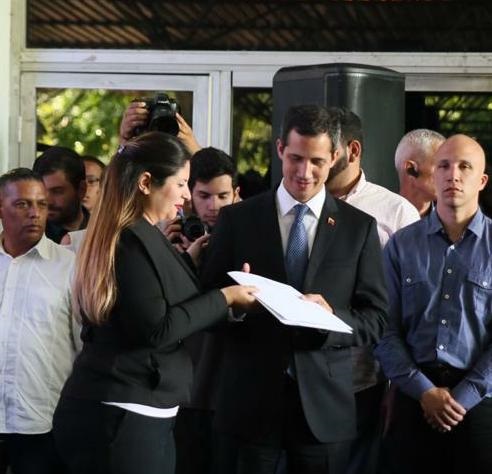 Nora Bracho presentó al presidente Guaidó propuesta Plan País para recuperación de los servicios de electricidad y agua