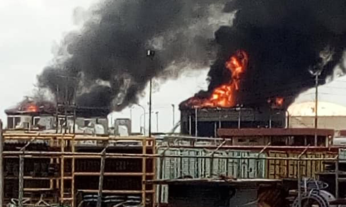 Emergencia en Anzoátegui: Explotan dos tanques de diluyentes de crudo (Fotos) #13Mar