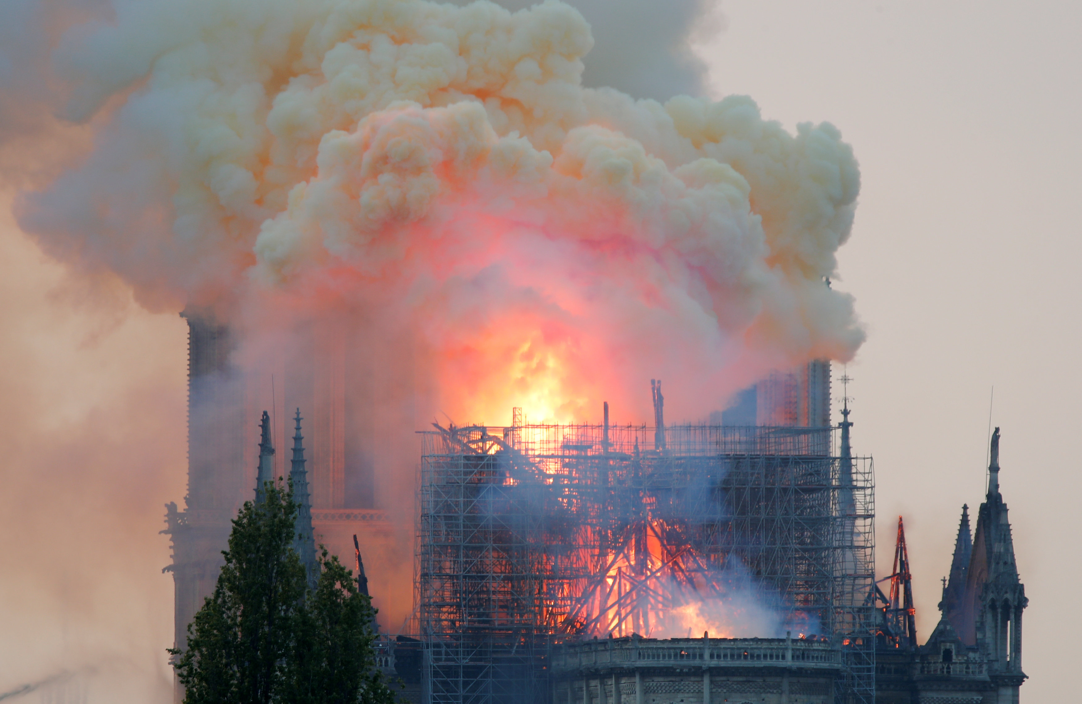 EN FOTOS: El incendio en la catedral Notre Dame, uno de los monumentos más emblemáticos de París