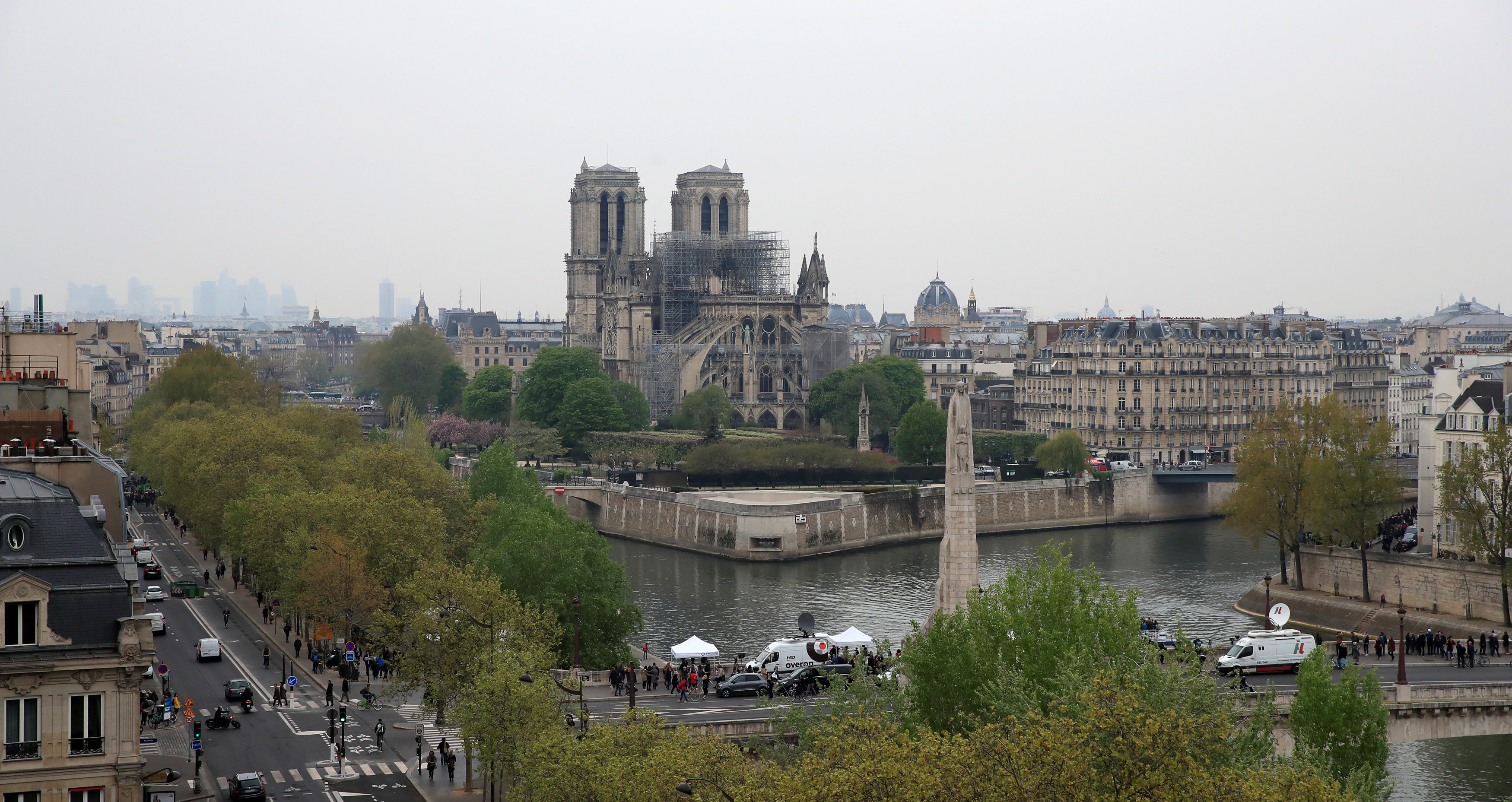 Televisión francesa transmitirá gran concierto en beneficio de Notre Dame
