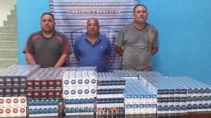 Robaron 4.900 cajas de cigarros en Caracas (fotos)