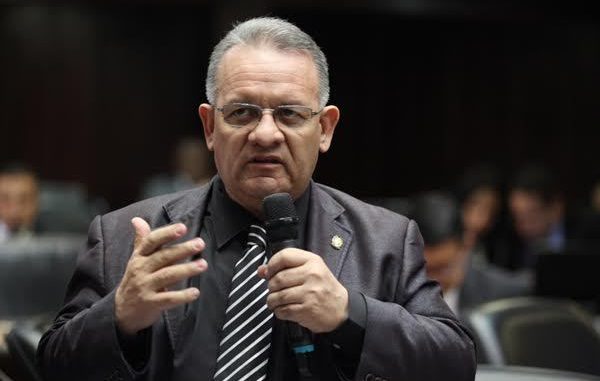 Edwin Luzardo: Apoyar propuesta del presidente Lenín Moreno es apoyar a Venezuela