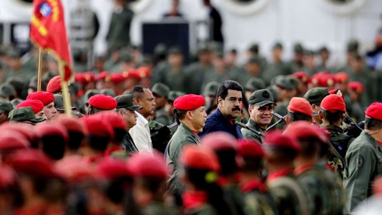 Un policía designado por Maduro se encarga de las funciones que debería cumplir la Fuerza Armada en la frontera con Colombia