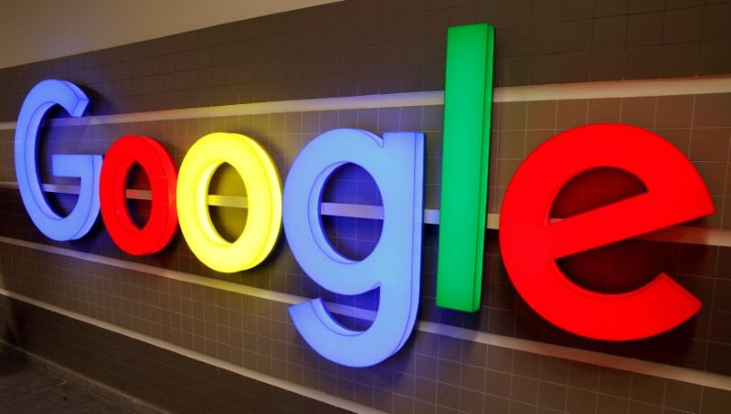 Acusan a Google de entregar datos personales de sus usuarios a anunciantes