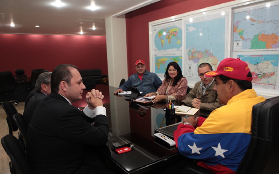 WSJ: El empresario venezolano que se unió a la conspiración para expulsar a Maduro y evadir sanciones de EEUU