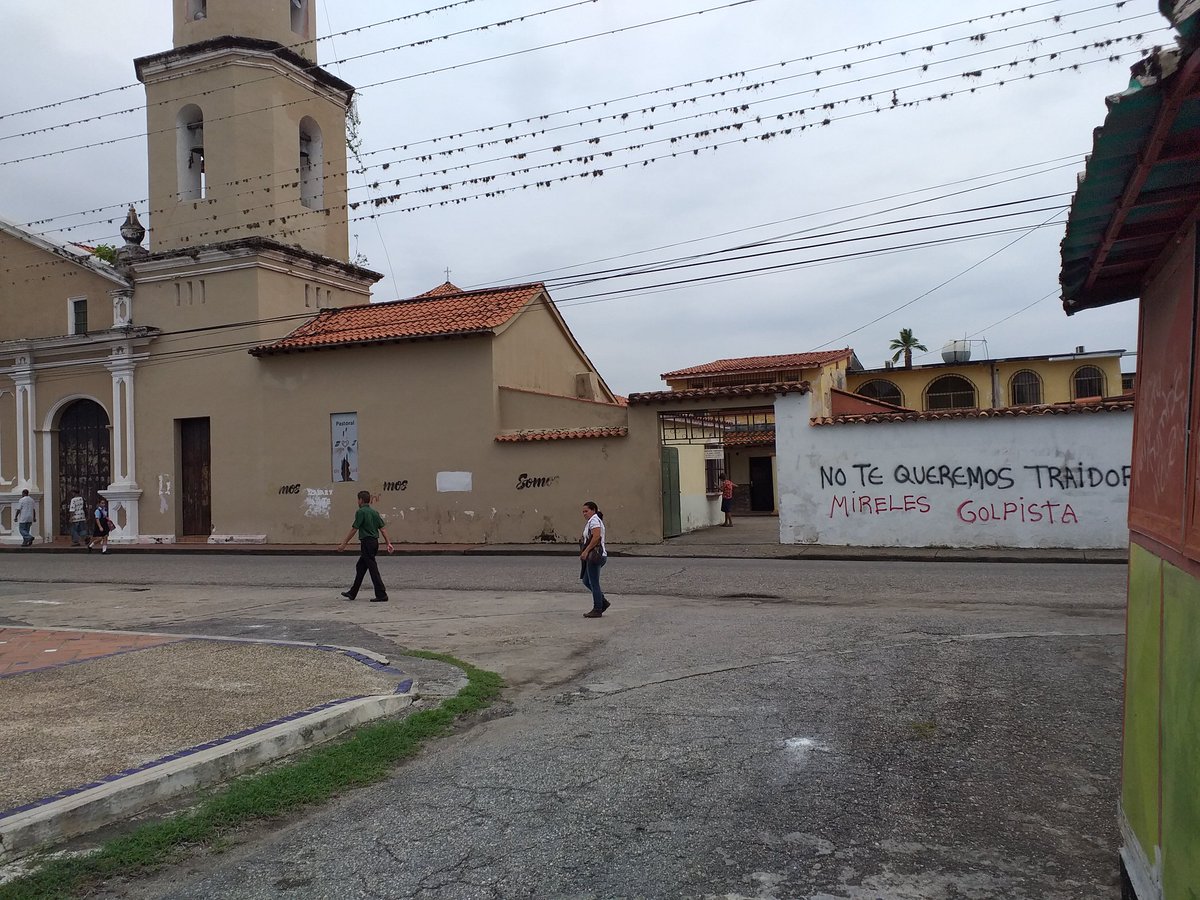 Iglesia en Cojedes también amaneció con grafitis amenazantes (fotos)