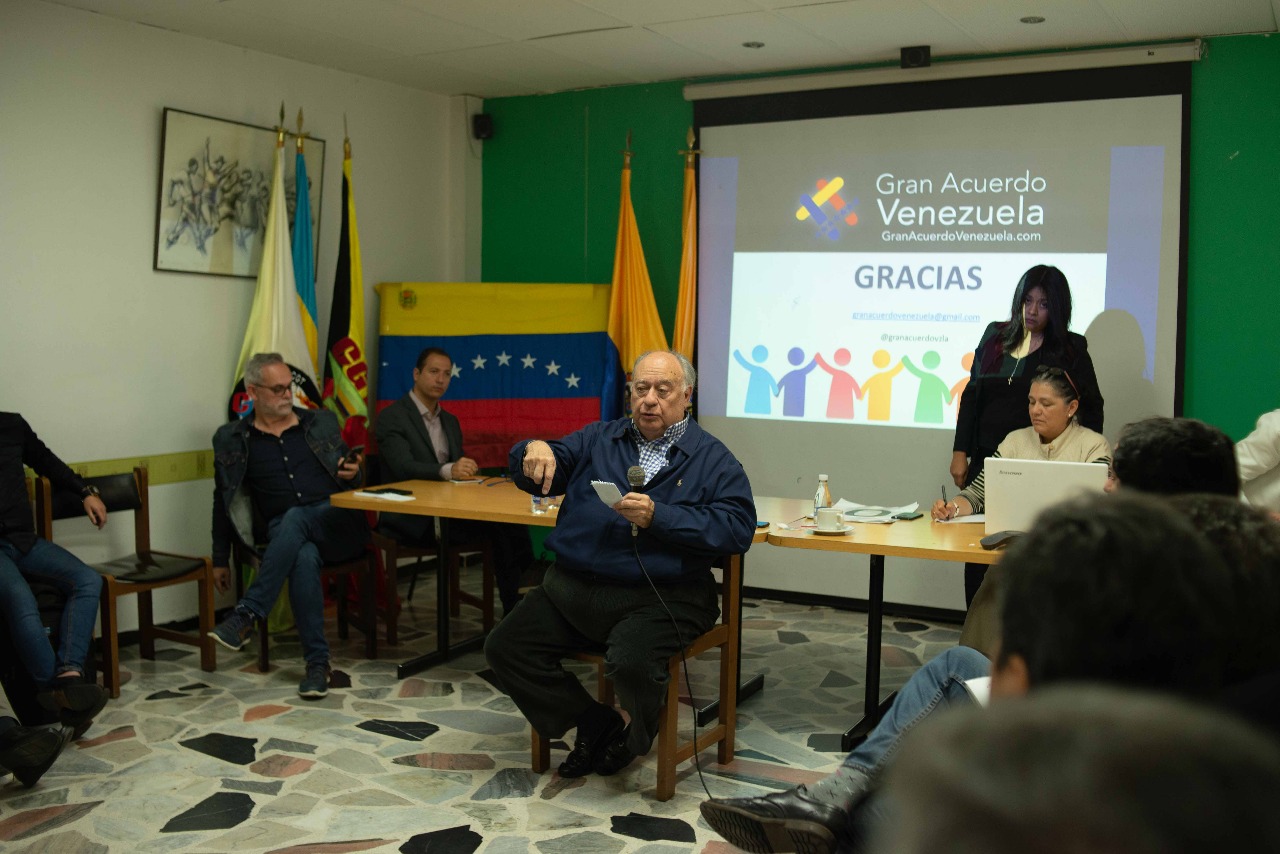Calderón Berti y 90 organizaciones atenderán a los migrantes venezolanos en Colombia (Videos)