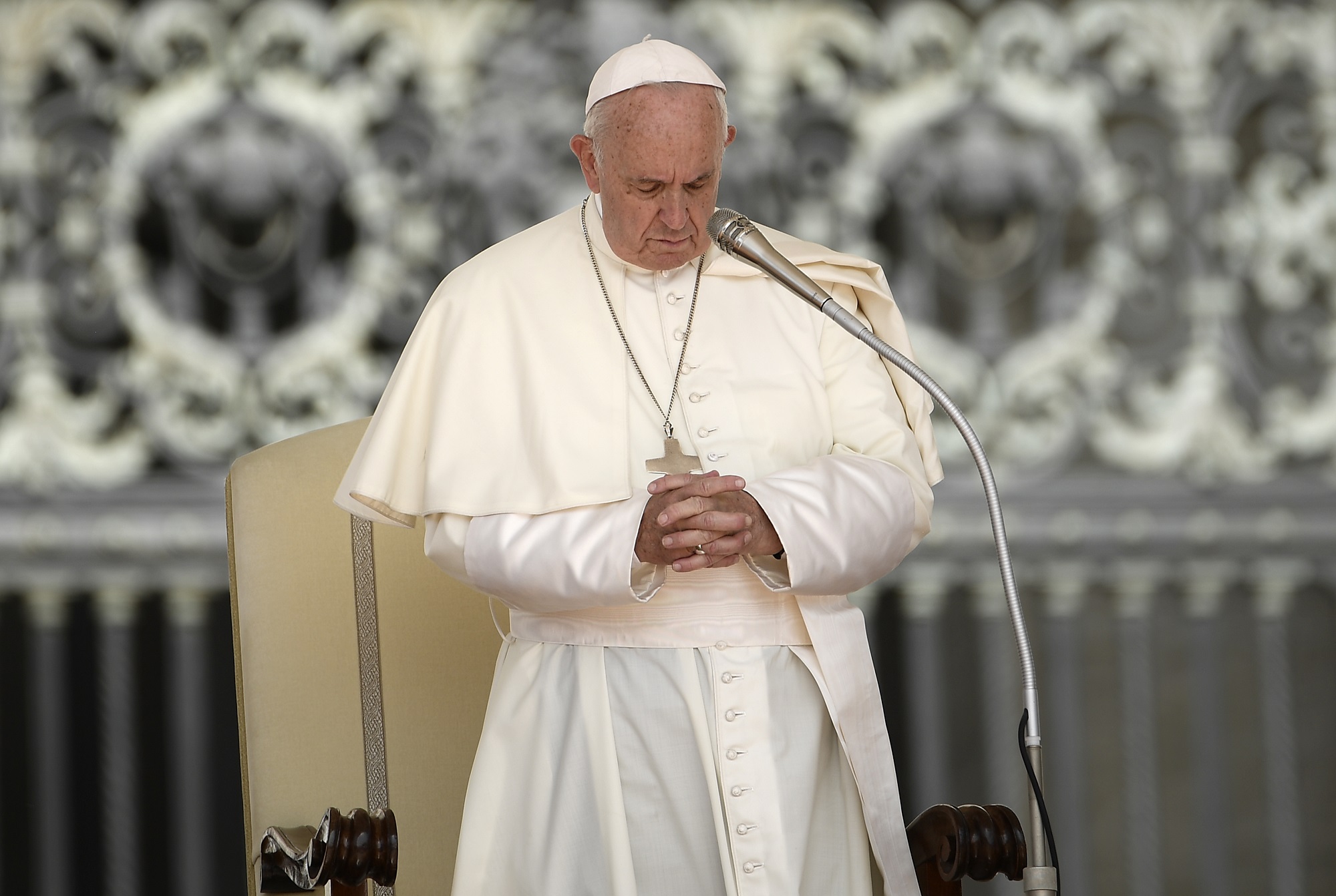 El Papa pide que la conferencia de Berlín sirva para lograr la paz en Libia