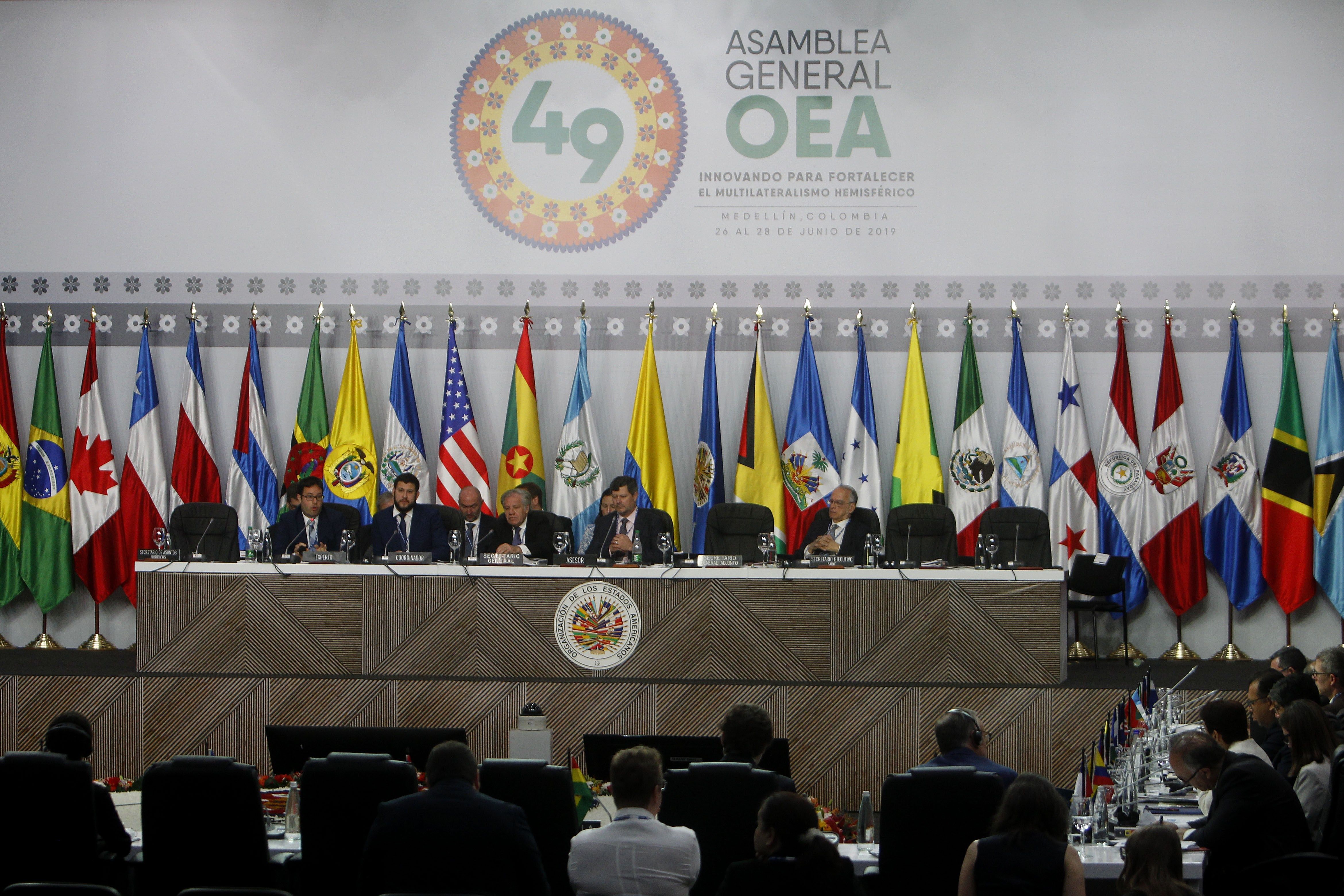 OEA discute activación del pacto de defensa para Venezuela
