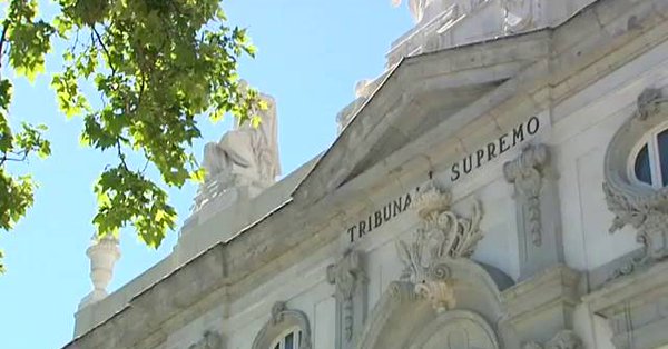 Tribunal Supremo español suspende cautelarmente la exhumación de Franco