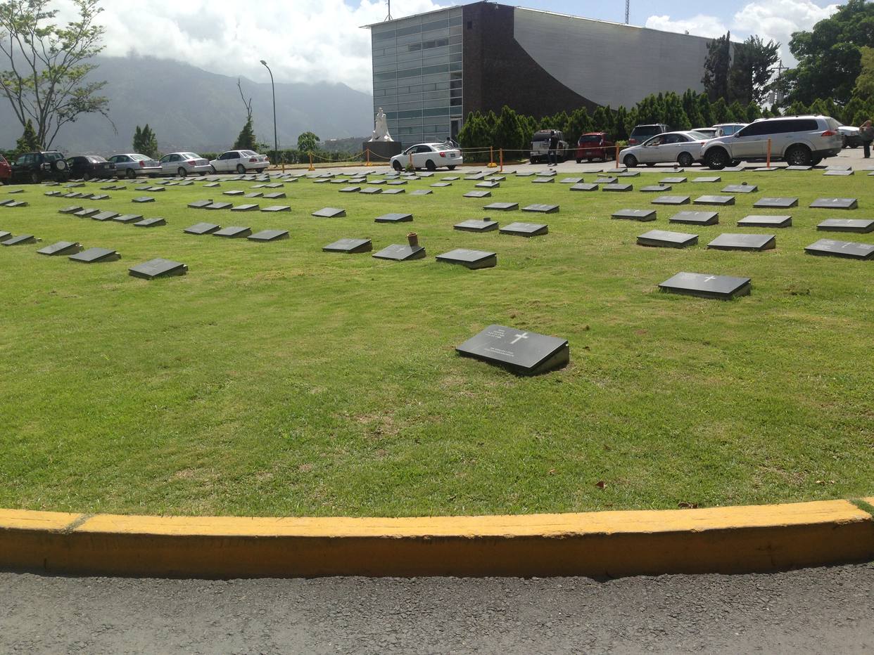 Los precios de los servicios funerarios en Venezuela son “para morirse”