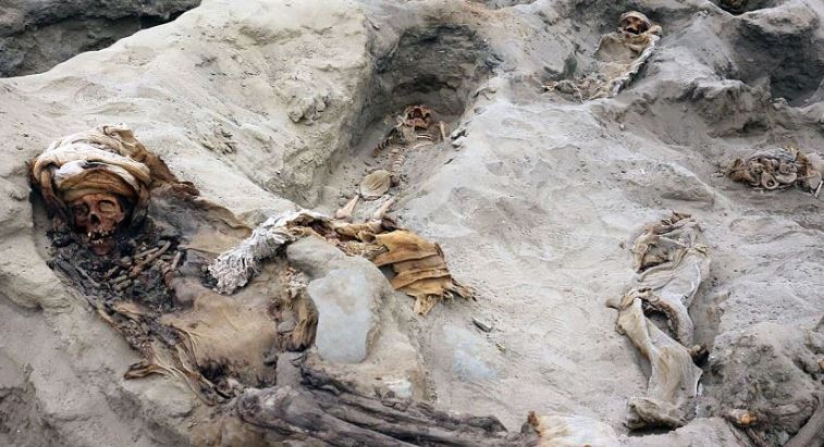 Niños sacrificados en ritual precolombino, escalofriante hallazgo arqueológico en Perú (FOTOS)