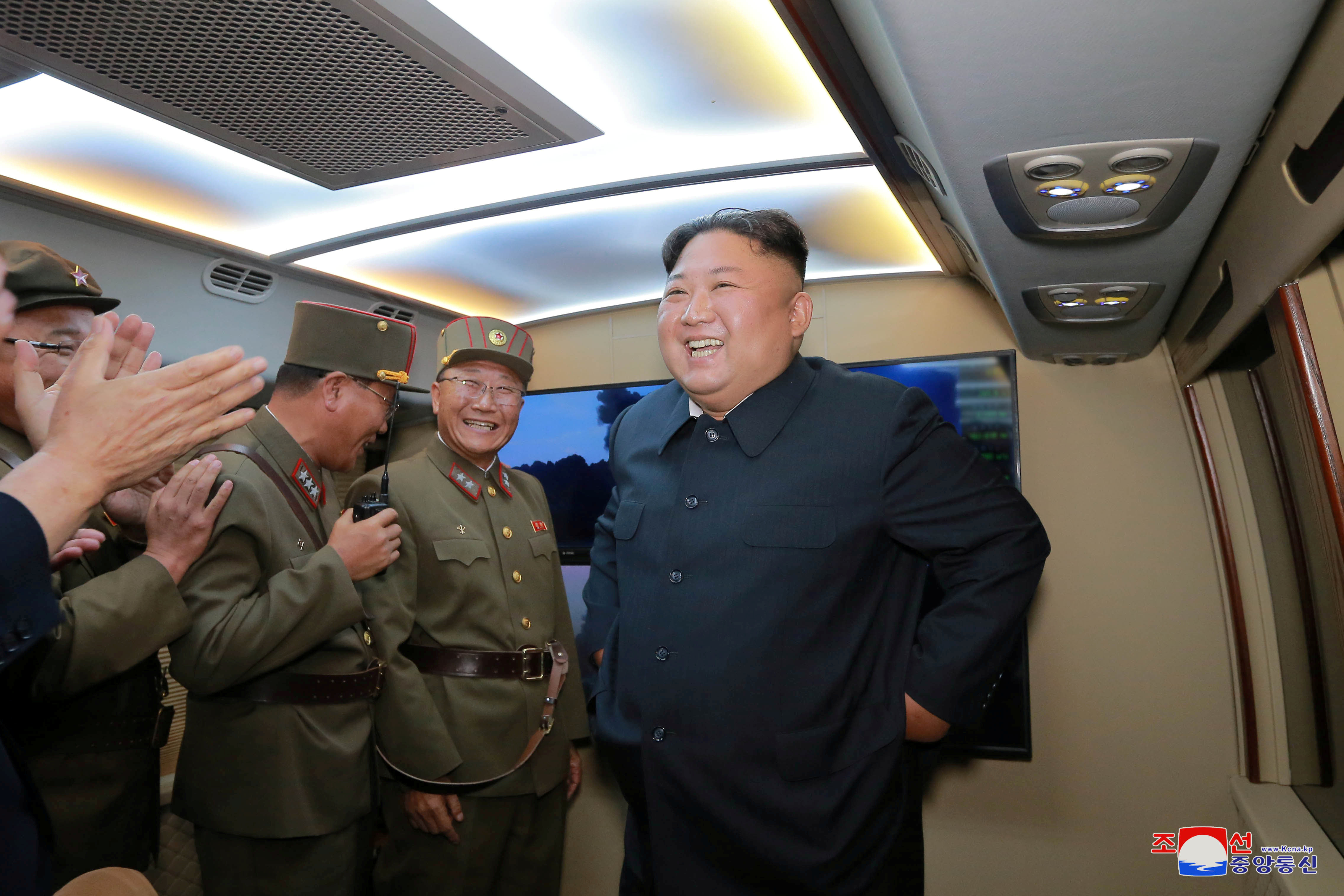 Kim Jong-Un habría supervisado prueba de “nueva arma” norcoreana