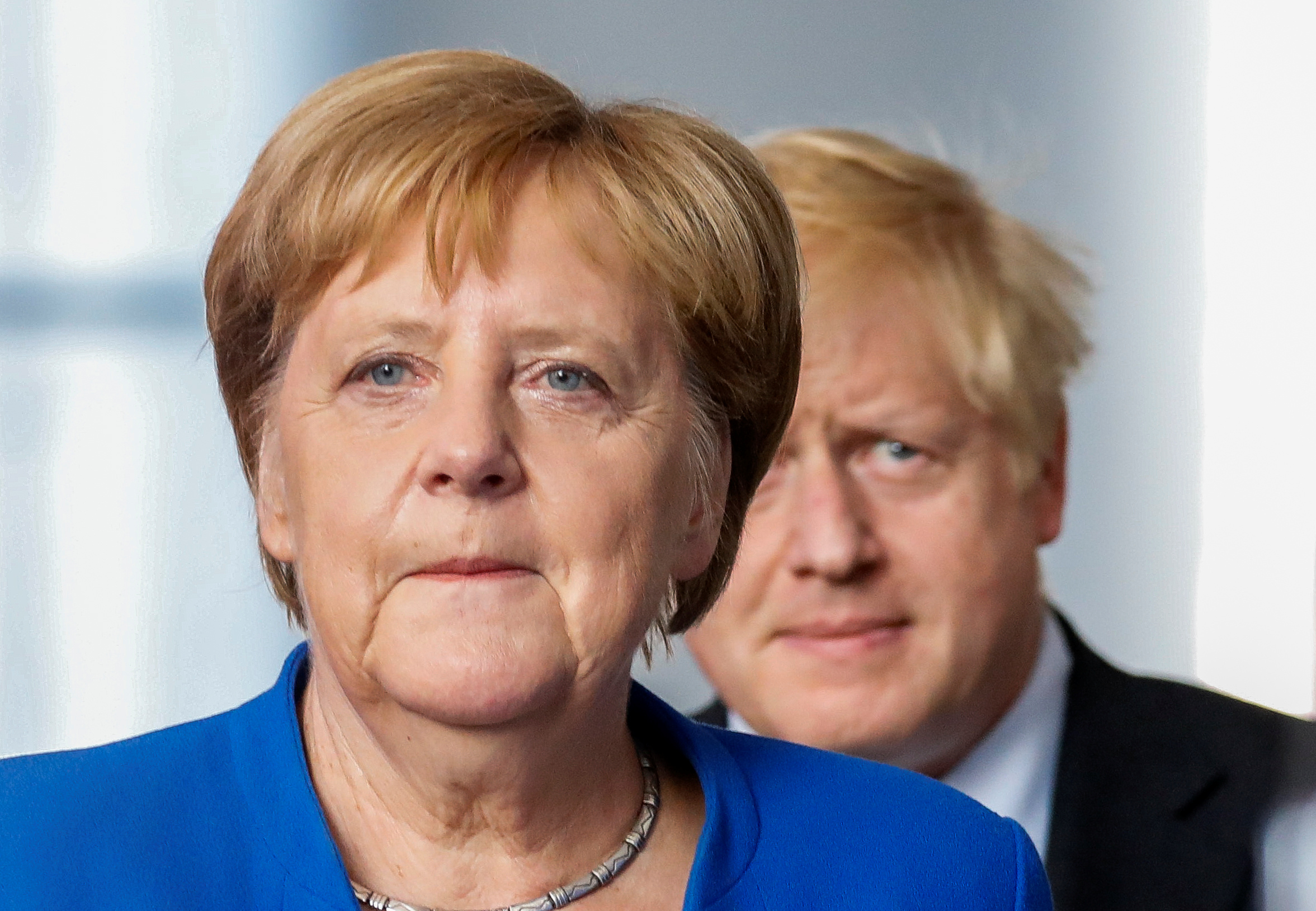 Johnson y Merkel estrenan un “nuevo capítulo” en la relación Londres-Berlín