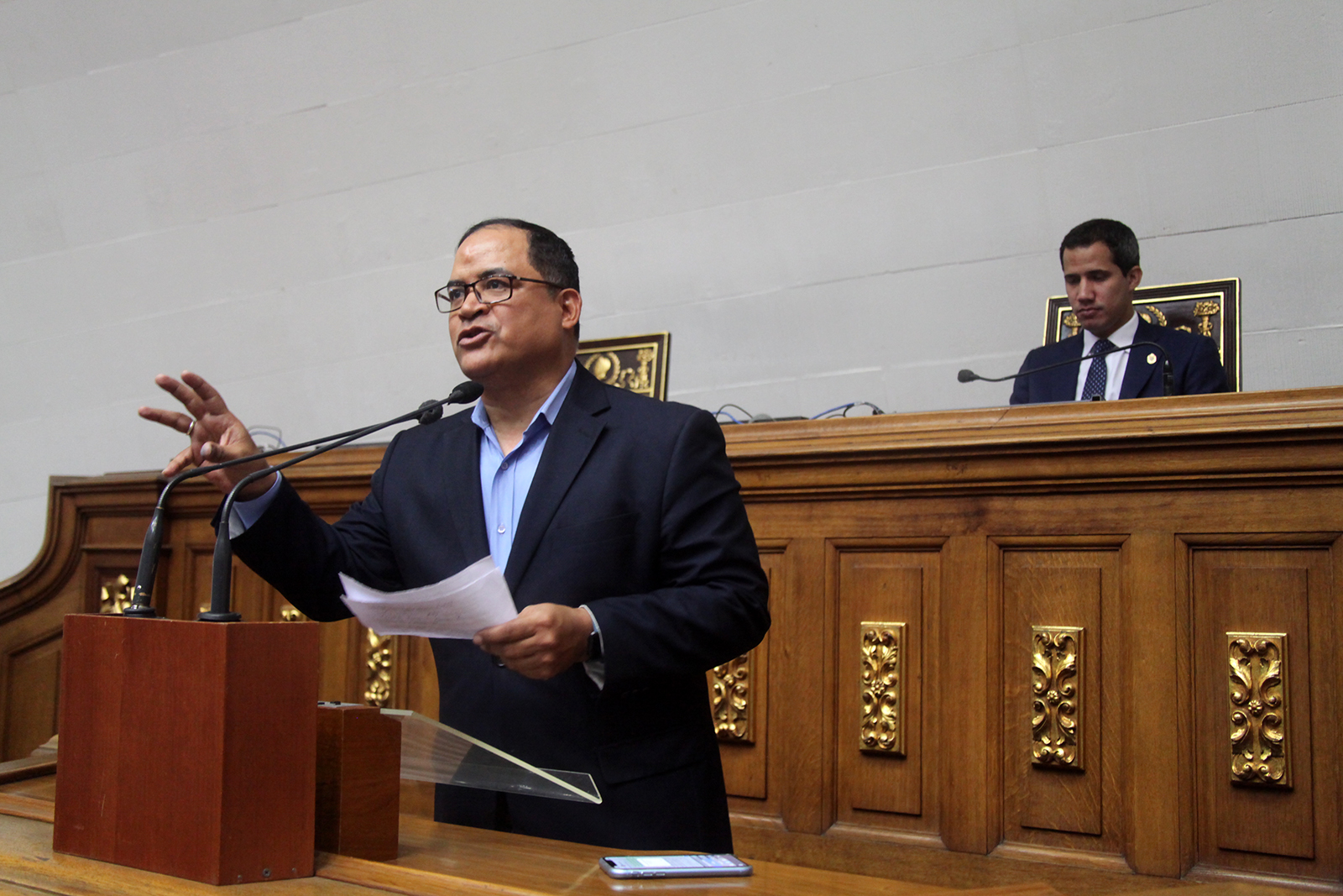 Edgar Zambrano demuestra que el régimen es adicto a la violación de DDHH, dice Carlos Valero