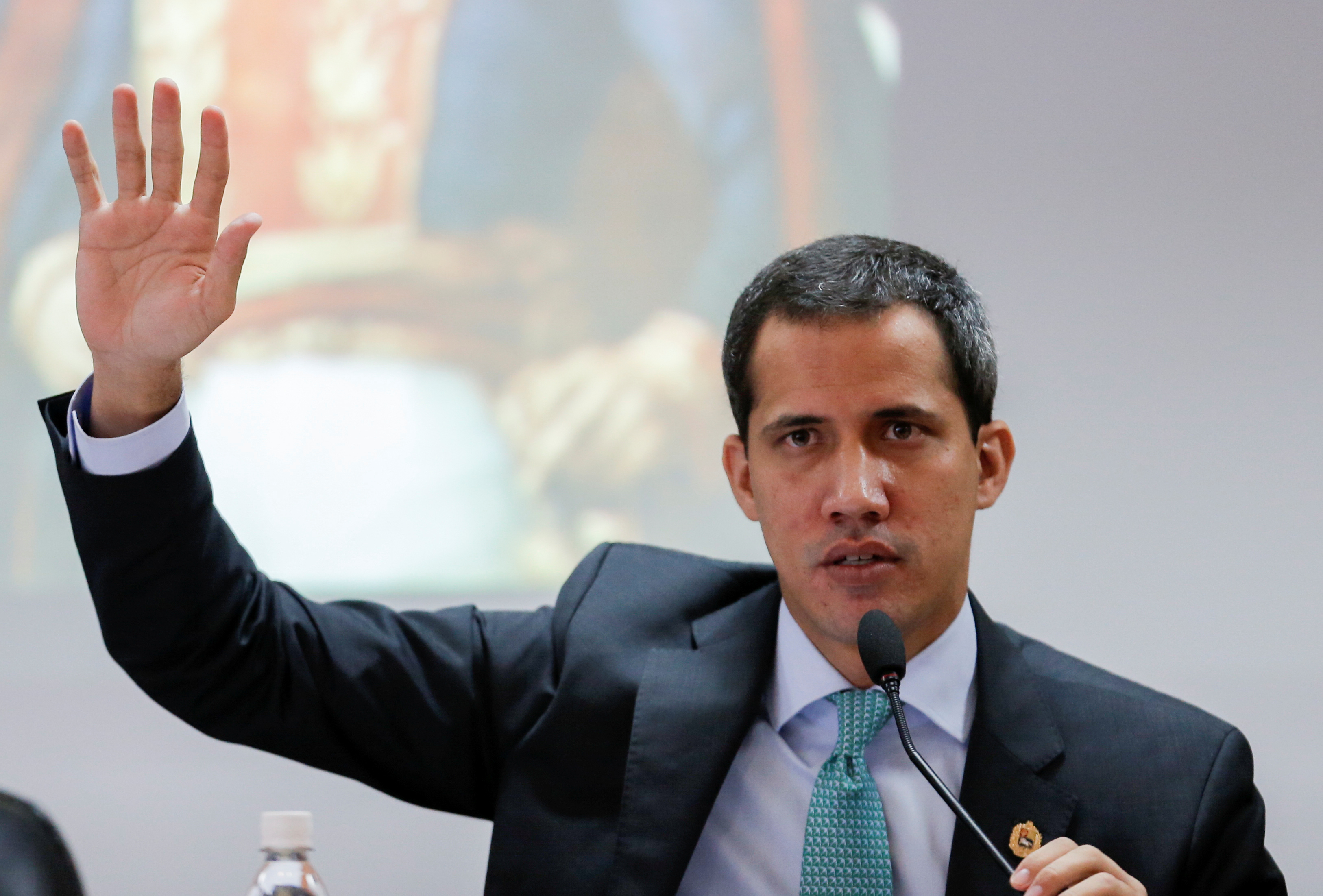 Guaidó respaldó a los abogados en su protesta contra violaciones a los Derechos Humanos