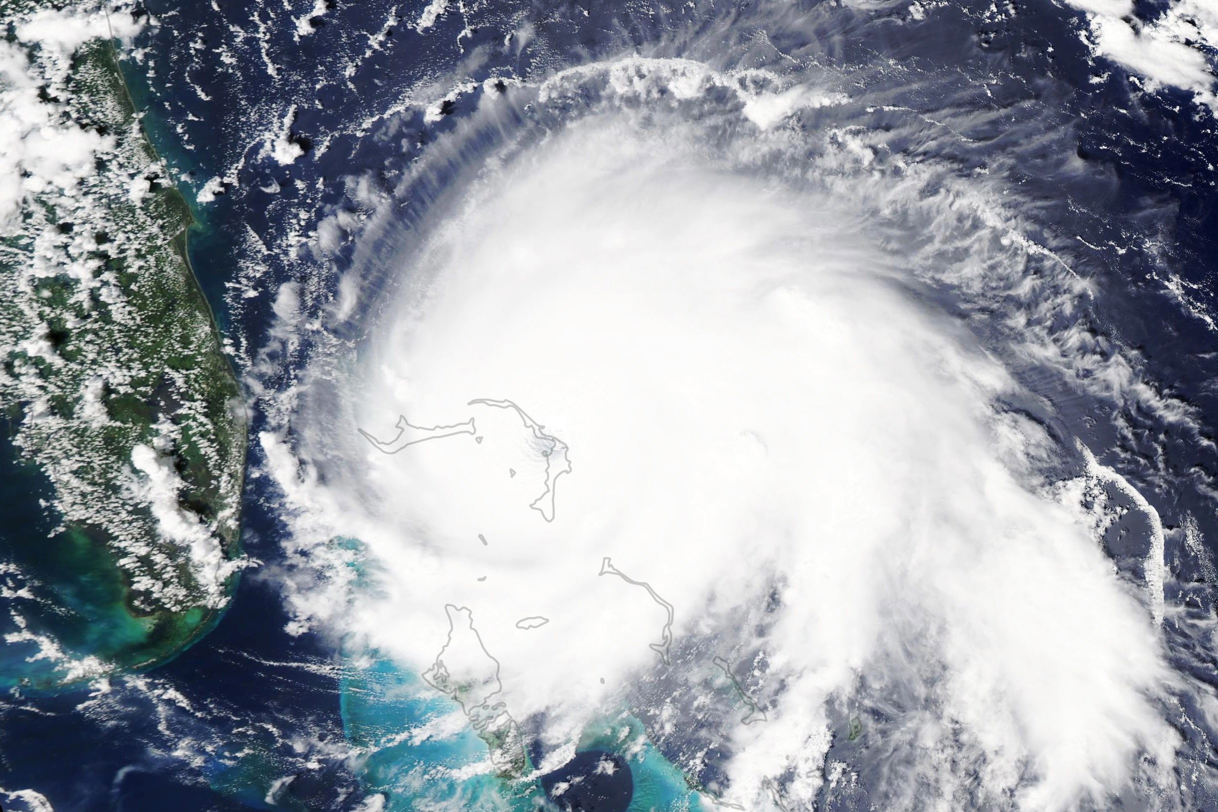 Aumentan a cinco las víctimas mortales en Bahamas tras el paso del huracán Dorian