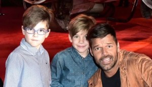 “¡Estás loco!”: Destruyen a Ricky Martin por lo que le dejó hacer a su hijo mayor