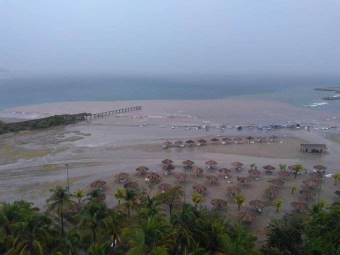 En imágenes: Ecos de la tragedia de 1999 mantiene en alerta a La Guaira este #22Sep