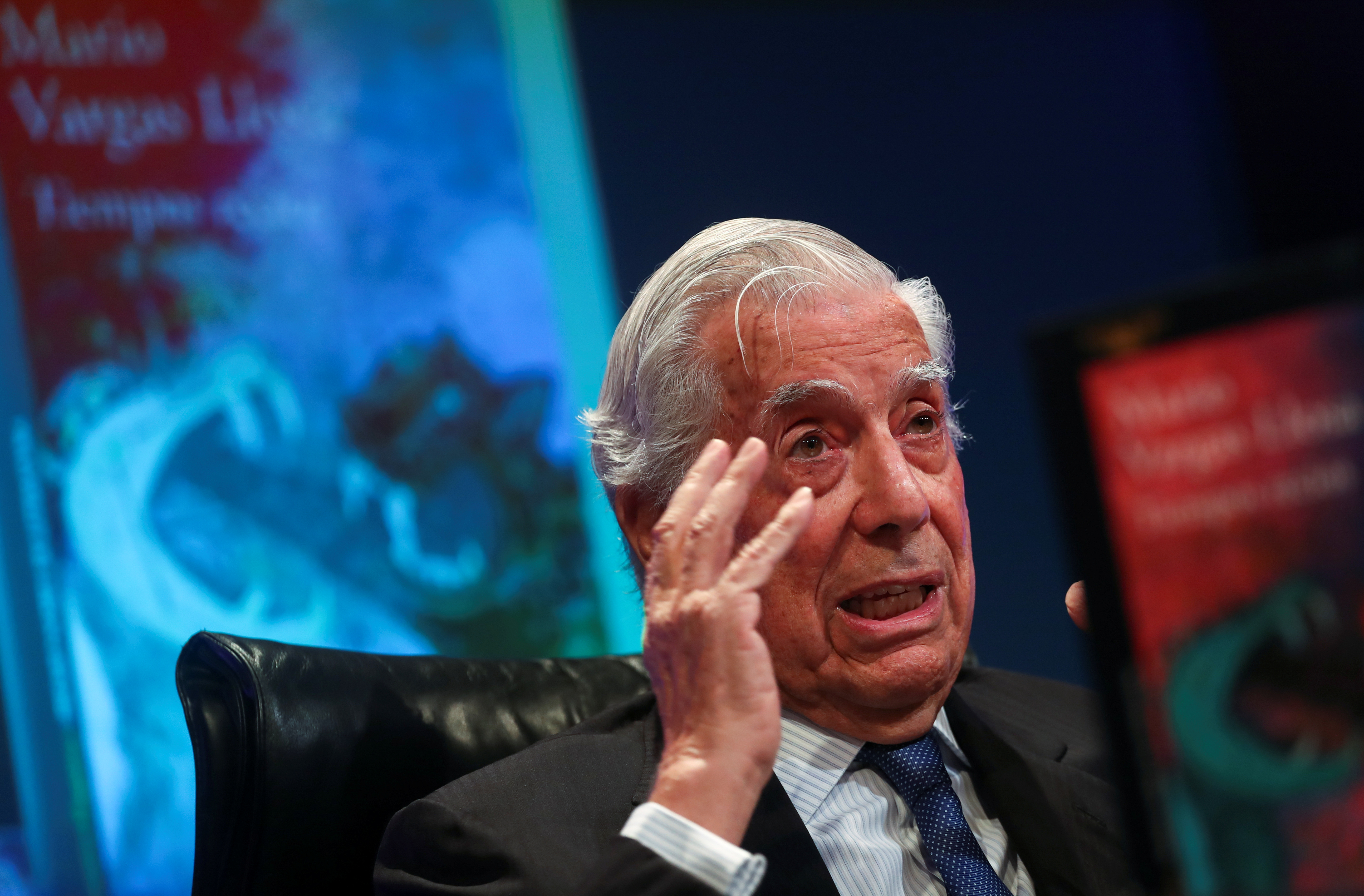 Vargas Llosa: Triunfo de Fernández fue una tragedia para Argentina