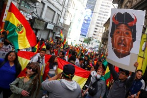 Protestas en seis de las nueve regiones de Bolivia por las irregularidades en elecciones
