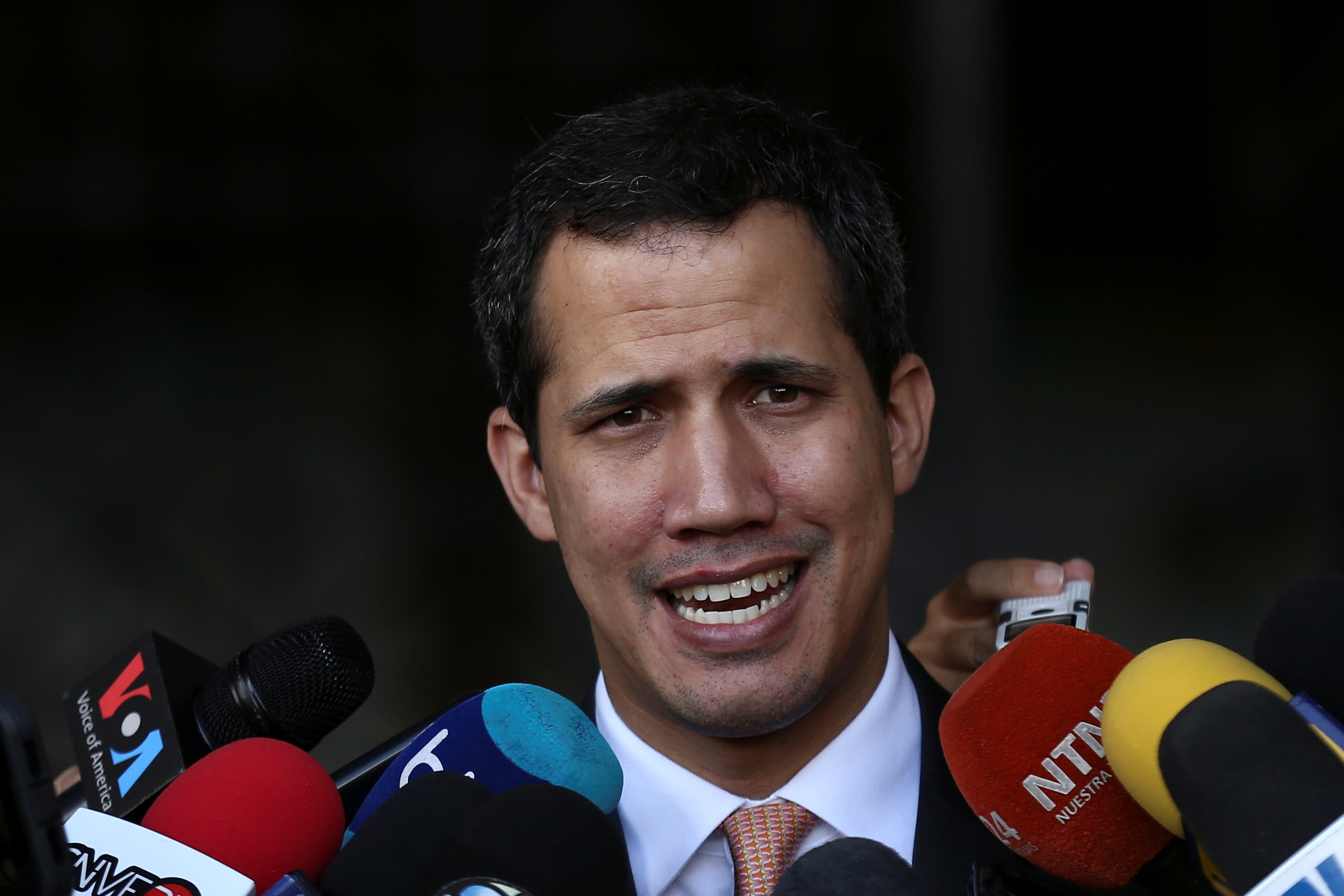 Guaidó hizo un llamado a las FFAA para investigar la presencia de los militares rusos en Venezuela