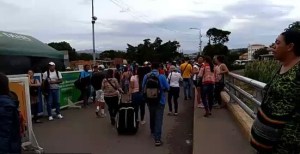 Así amaneció el puente internacional Simón Bolívar este martes #5Nov (Video)