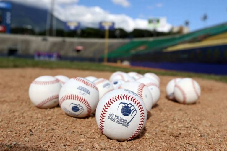 Detuvieron a entrenadores de escuelas de béisbol en Maracaibo tras incumplir la cuarentena