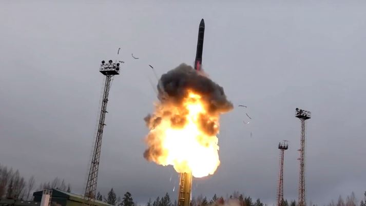 Moscú despliega misiles hipersónicos que son prácticamente invencibles según Putín