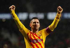 Messi da agónica victoria a Barcelona sobre Atlético Madrid para retomar liderato de liga española