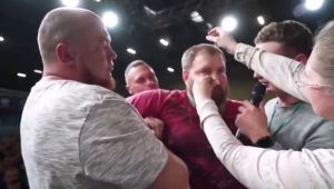 Vasily Kamotsky, el indiscutible rey de las cachetadas, cae por primera vez ante un oponente (Video)