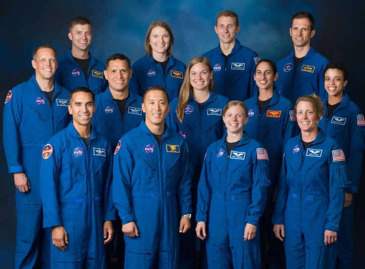 Quiénes son los astronautas que participarán en las misiones con destino a Marte