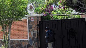 México denuncia a Bolivia ante la Corte Penal Internacional por el asedio a la Embajada