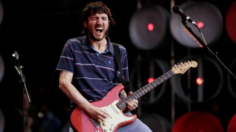 Volverá John Frusciante, el eslabón perdido de Red Hot Chili Peppers
