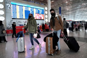 China permite volver sin visado a extranjeros residentes en vigor