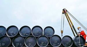 Precio del crudo subió tras las sanciones de Estados Unidos a Rosneft