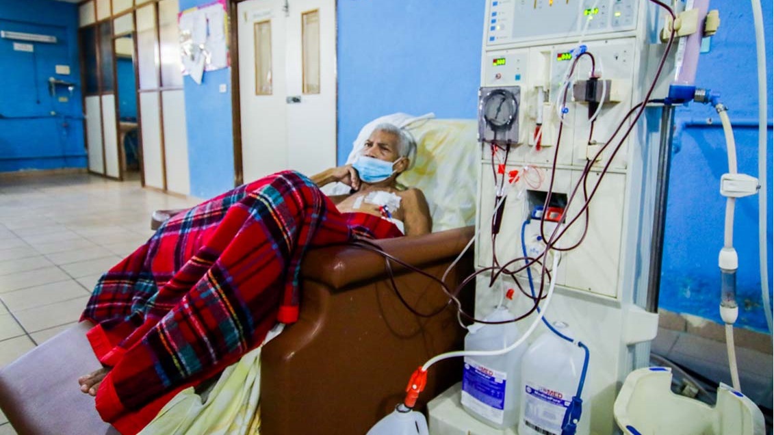 Pacientes renales en Puerto Ordaz de manos atadas ante restricción de combustible durante cuarentena