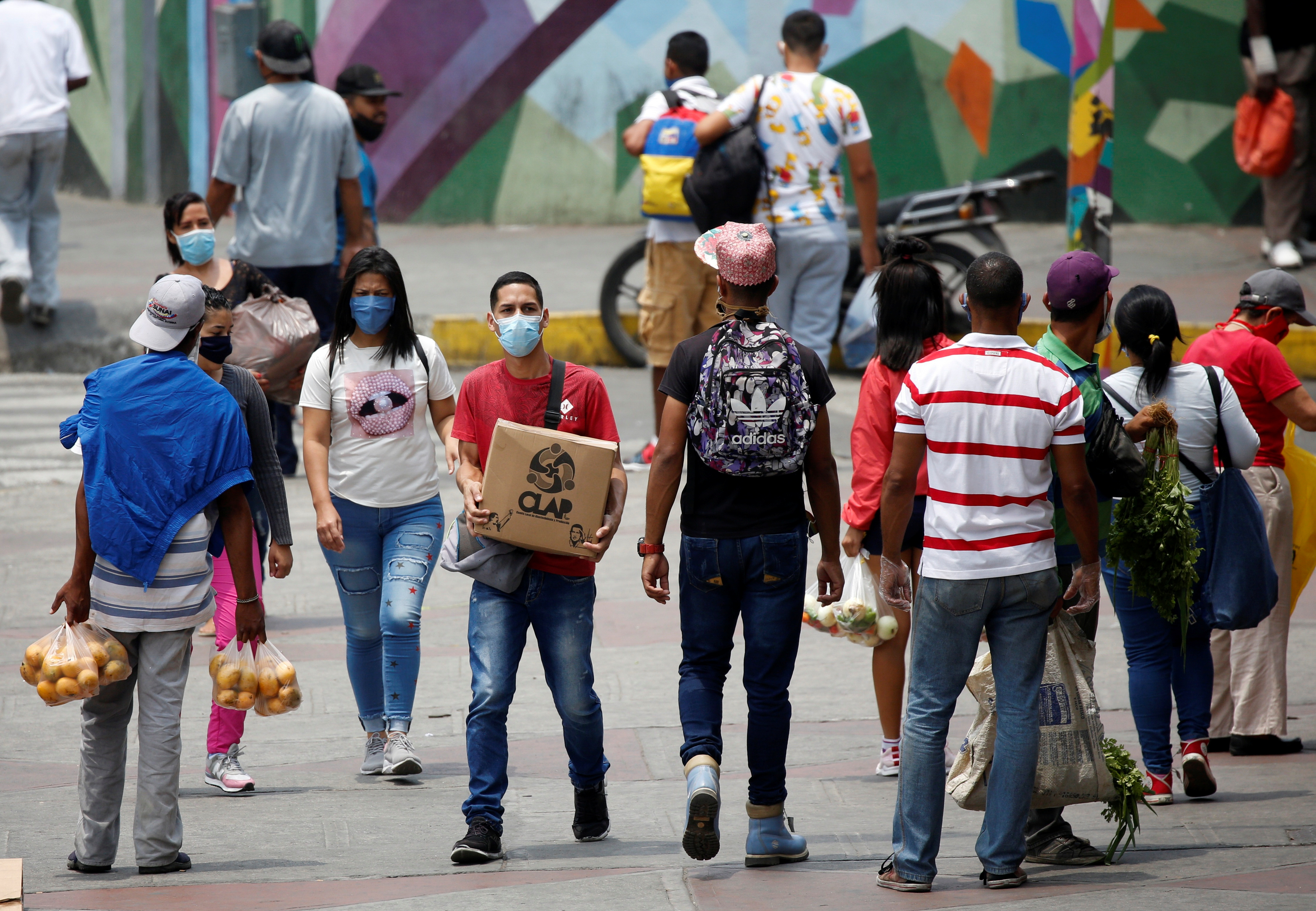 Venezuela supera los mil casos por coronavirus, de acuerdo a cifras del régimen