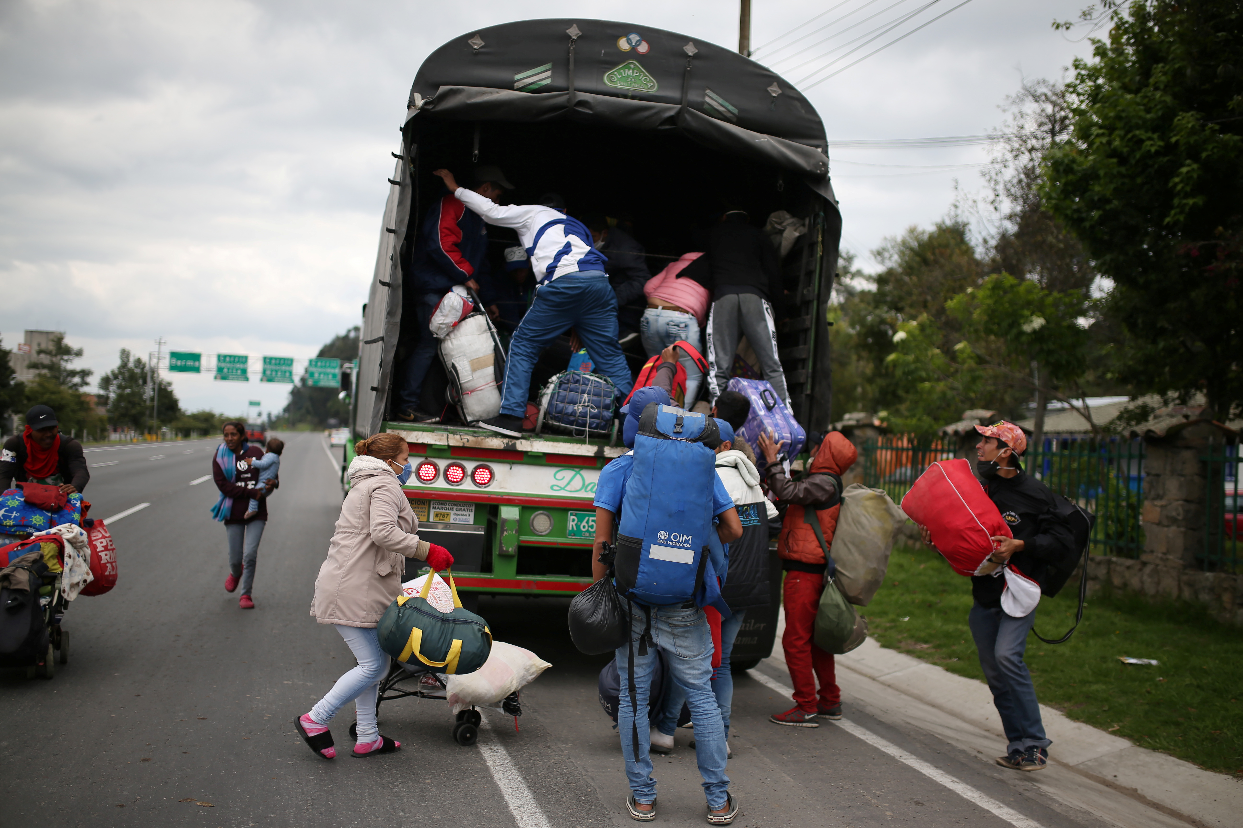 Acnur pide incrementar ayuda internacional para asistir a refugiados venezolanos
