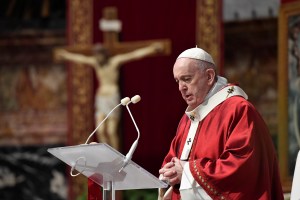 El papa Francisco pide paz y concordia en el 2021 para desterrar la indiferencia
