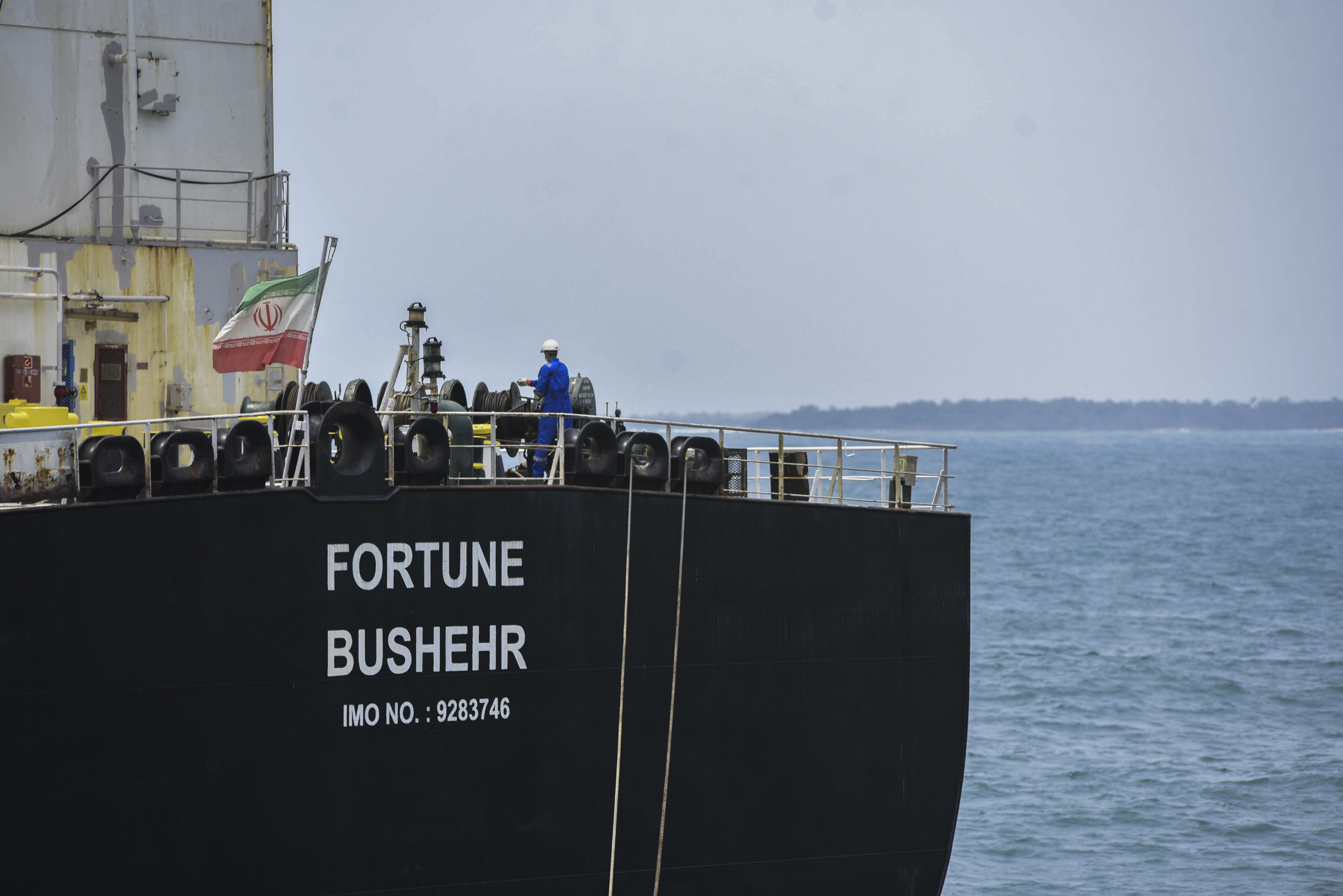 Cinco buques de Irán, tres centros de refinación en Venezuela y un sistema colapsado